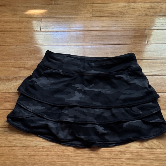 Athleta Other - Athleta Girl Black Camouflage Skort, Size Medium (8-10)
